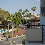 1-2bd * Pafos