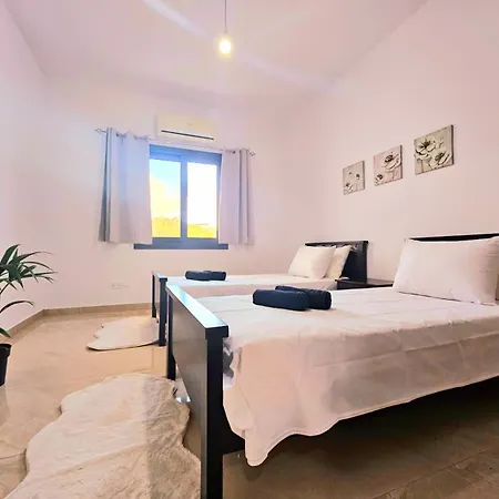 Апартаменты 1-2bd Пафос