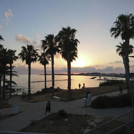 1-2bd Paphos