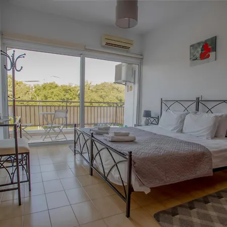 1-2bd Апартаменты Пафос