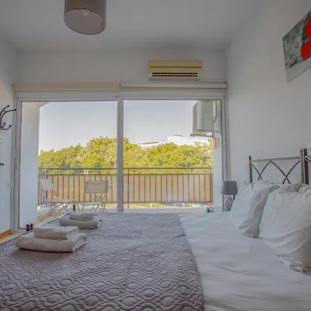 1-2bd Апартаменты Пафос